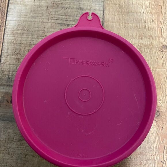 Vintage Disney Tupperware Princess Container Rare‎ 1980's Nostalgia Retro - Picture 8 of 9